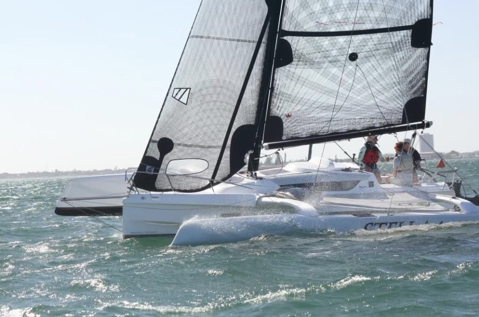 2021 Dragonfly 25 Sport FOR SALE — 180 Marine
